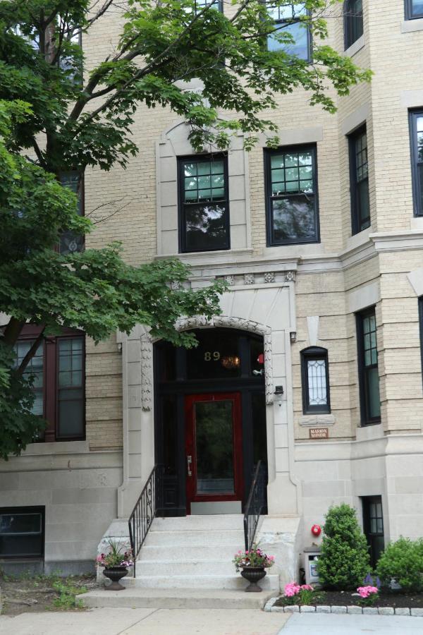 A Stylish Stay W/ A Queen Bed, Heated Floors.. #37 Brookline Dış mekan fotoğraf